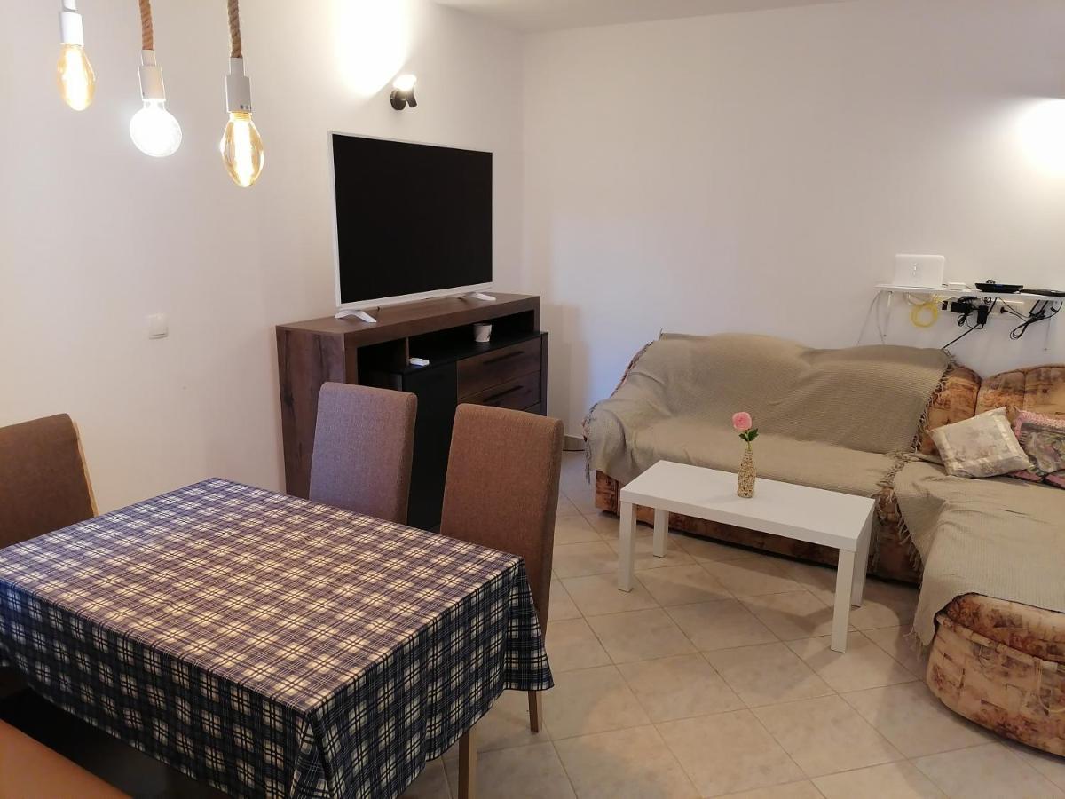 Kika Apartman Dramalj Kültér fotó